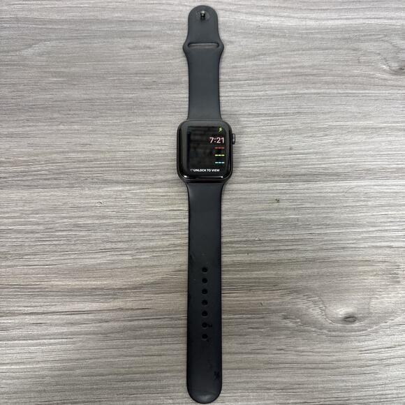 Apple Watch Series 5 44mm GPS LTE WR-50M Grey Stainless Steel Body W/ Band - Picture 1 of 9